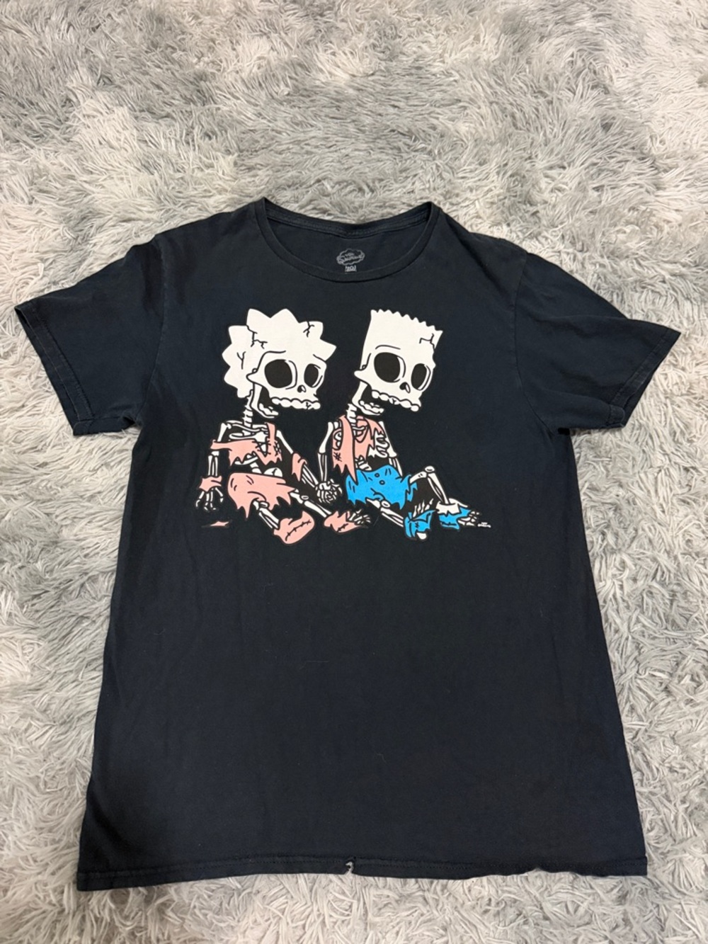 The Simpsons shirt Medium